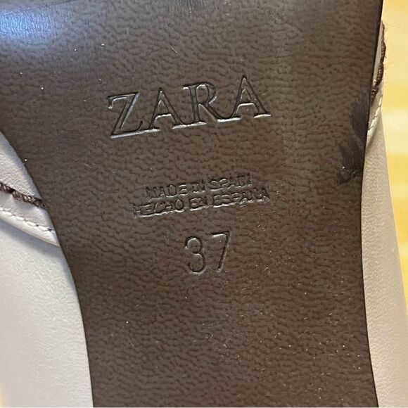 Taupe Zara Women’s Heels size 37 Gold Tone Metal Detail. Contrast Stitching - Picture 14 of 14